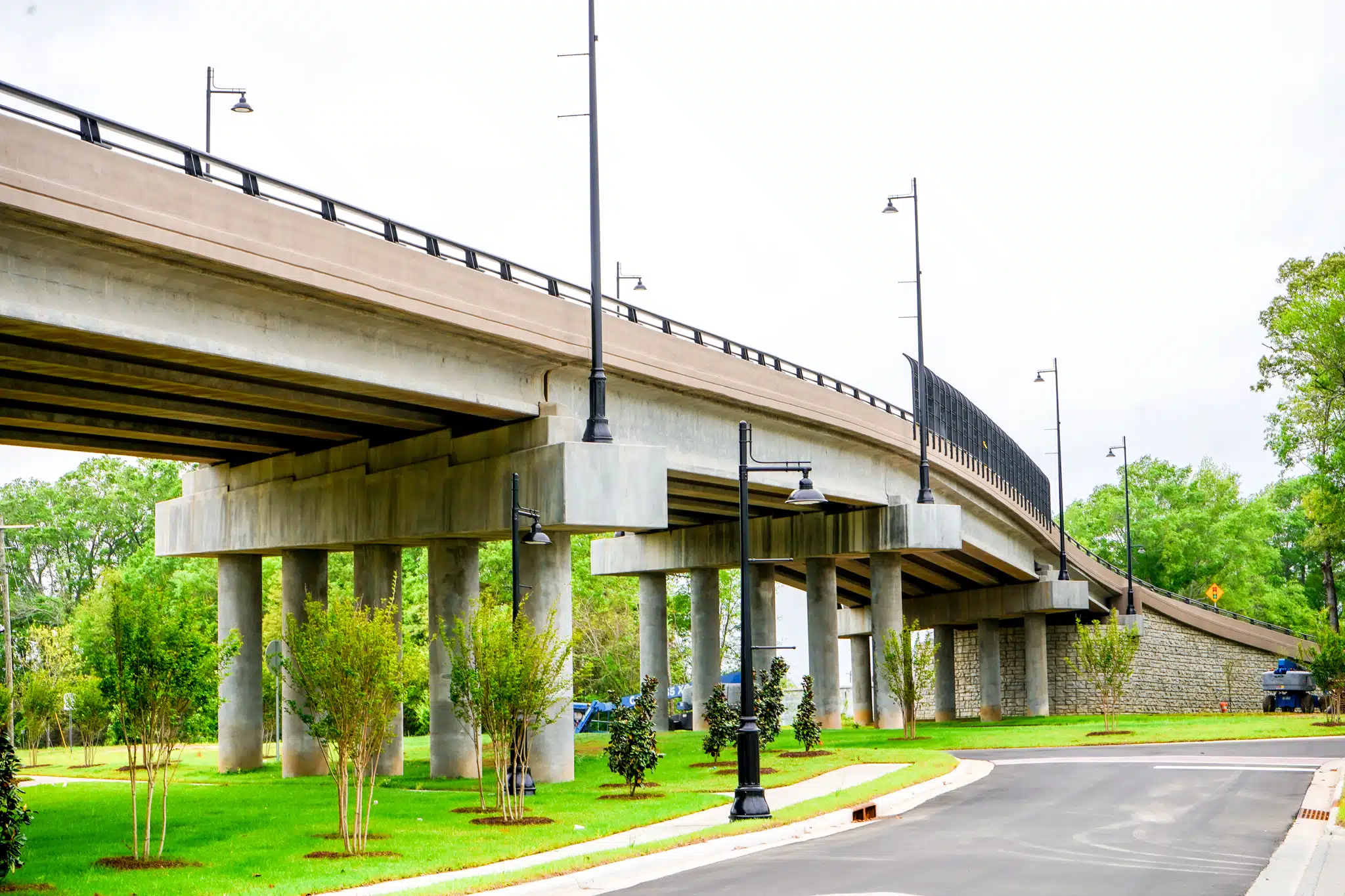 Hall Avenue Overpass Reconstruction